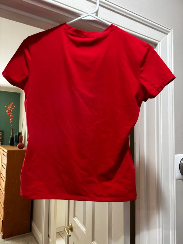 Red Tight Fit Shirt Size M - Image 2