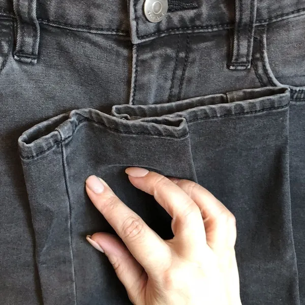 Vans Faded Black Blownout Knees‎ Skinny Jeans - Image 11