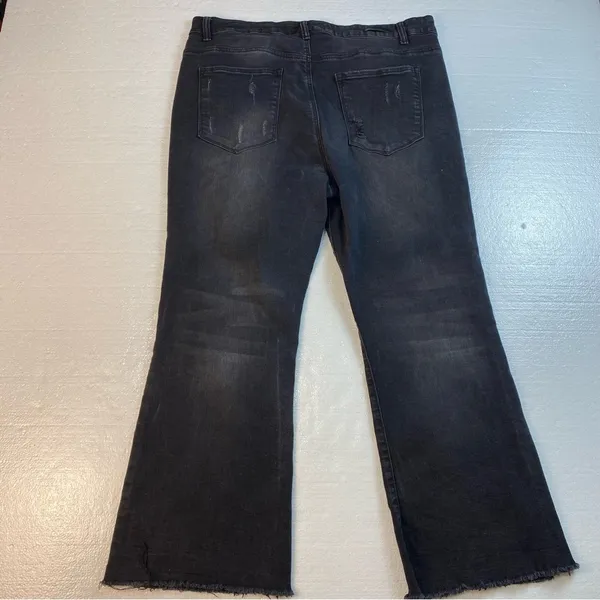 Risen Wide Ankle Flare Jeans Black 38”x28” Mid Rise‎ Distressed Raw Hem Stretch - Image 7