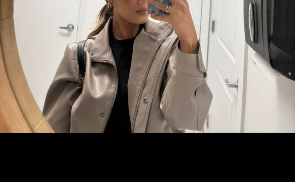 Urban Outfitters Bomber Jacket BDG - Image 5