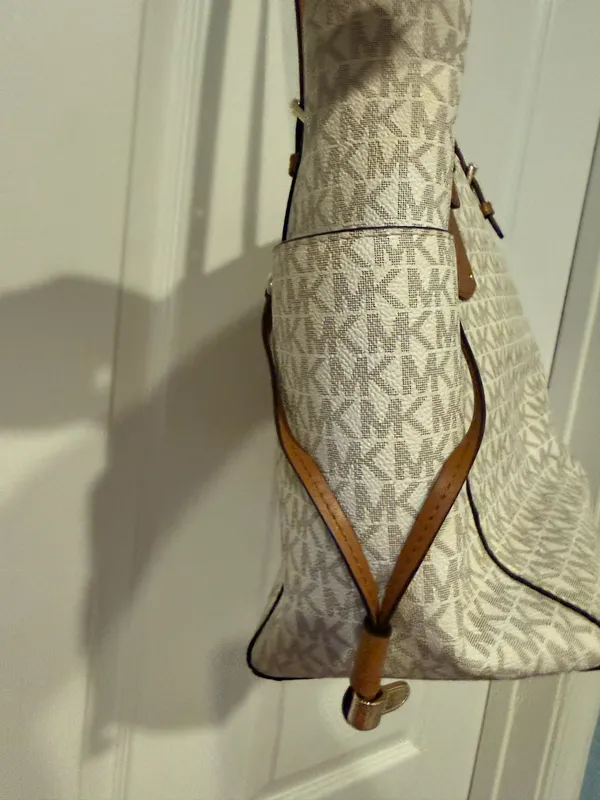 Michael Kors MK Signature Vanilla Logo Tote Bag Brown Trim - Image 5