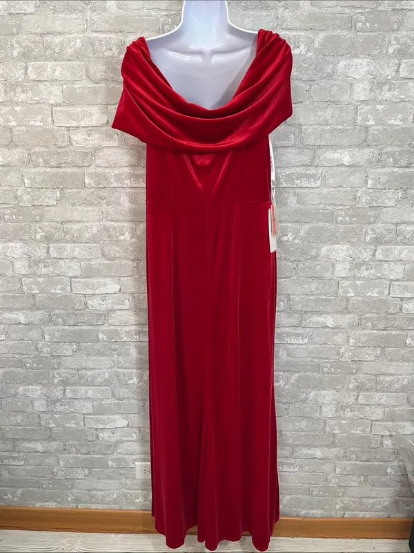 JJ's House Tazahara Red Off the Shoulder Strapless Velvet Maxi Dress - Image 5