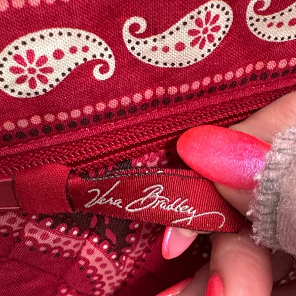 Vera Bradley Red Paisley Crossbody Bag - Image 4