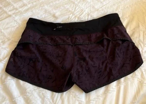 Lululemon speed up shorts - Image 3