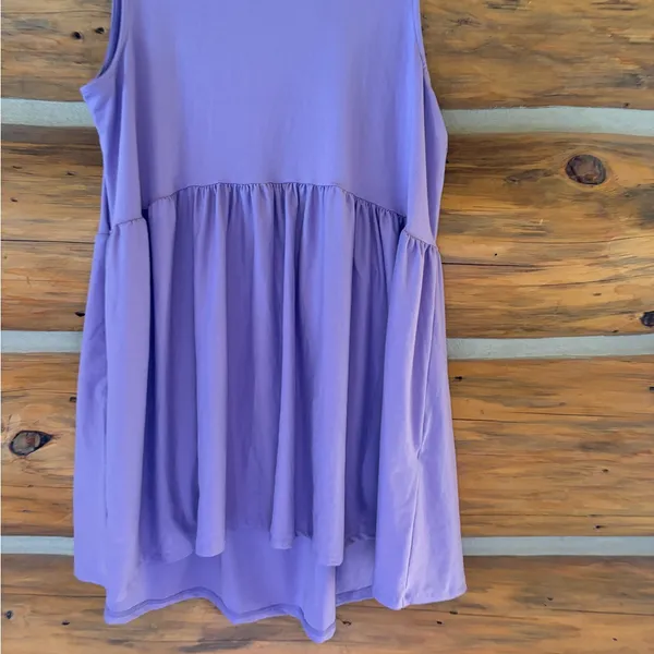 Zenana Sleeveless Lavender Tank size Medium - Image 3