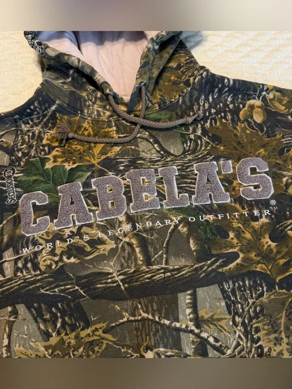 Cabela’s Camo Hoodie Sweatshirt Size Small Regular See Measurements - Image 2