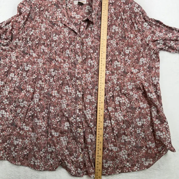 Anthropologie Pilcro L Button Down Pintuck Ditsy Floral Relaxed Top Mauve Pink - Image 12