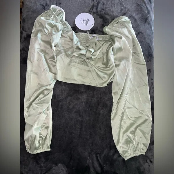 Princess Polly Estee Top in Green Size 6 New with tag - Image 5