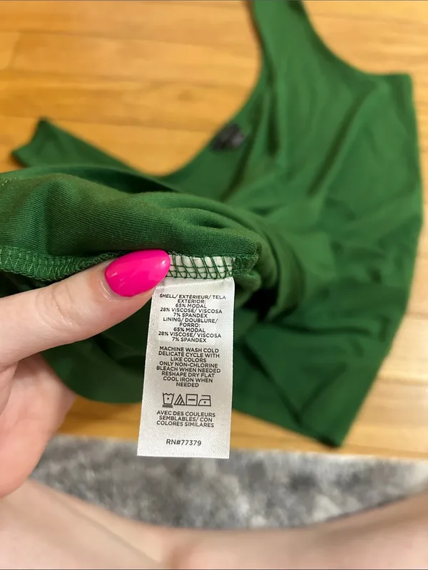 Ann Taylor Factory Emerald Green Scoop Neck Tank - Image 3
