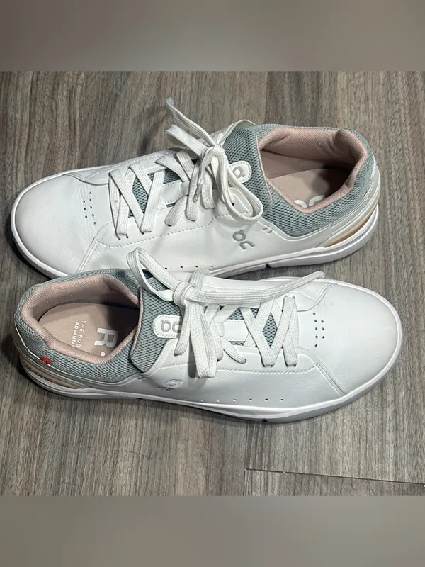 On Running Women's White Sneakers with Light Pink Lining Size 9.5 - Image 7