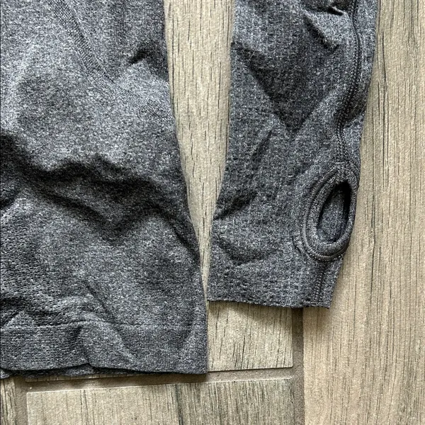 lululemon athletica Charcoal Crewneck Sweater - Image 6