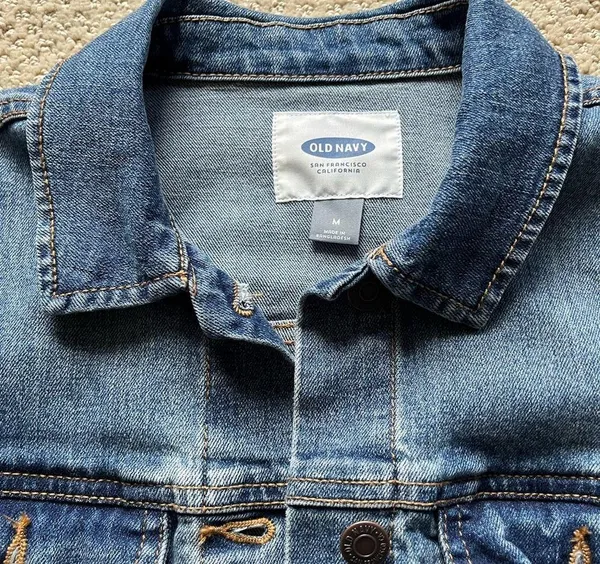 Old Navy Women’s Jean Jacket - Image 5