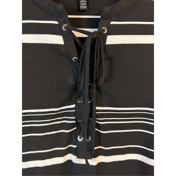 White House Black Market Black/White Striped Short Sleeve Shirt Dress Medium (42 - Image 3
