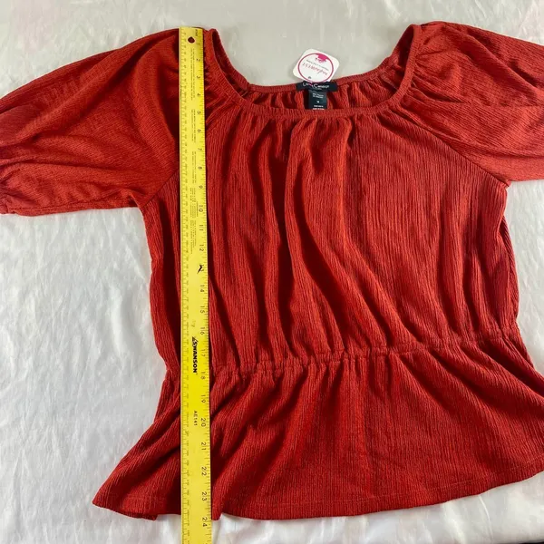 NWT Cinched Babydoll Peplum Blouse Top Love Cameron M - Image 4