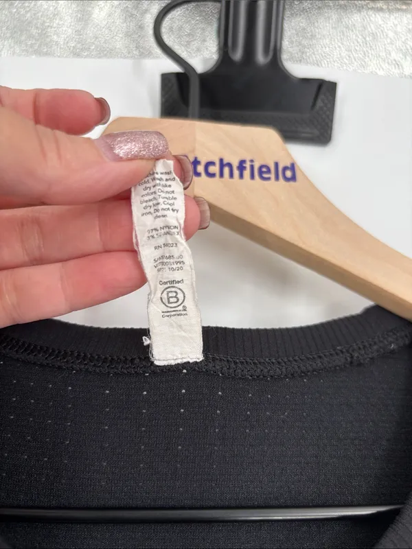 Athleta black laser cut tank xs - Image 4
