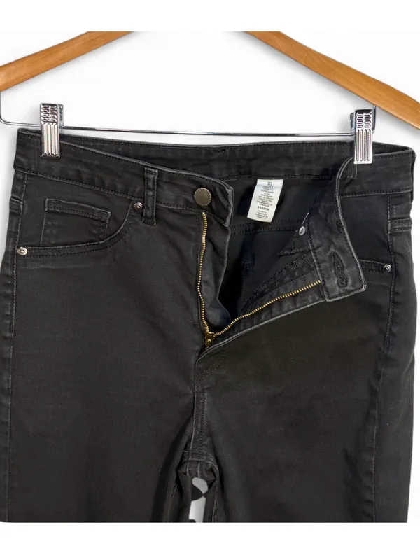 H&M Women’s Ultra High Waist Ankle Length Black Curvy Jeggings Size US 8/UK 12 - Image 6
