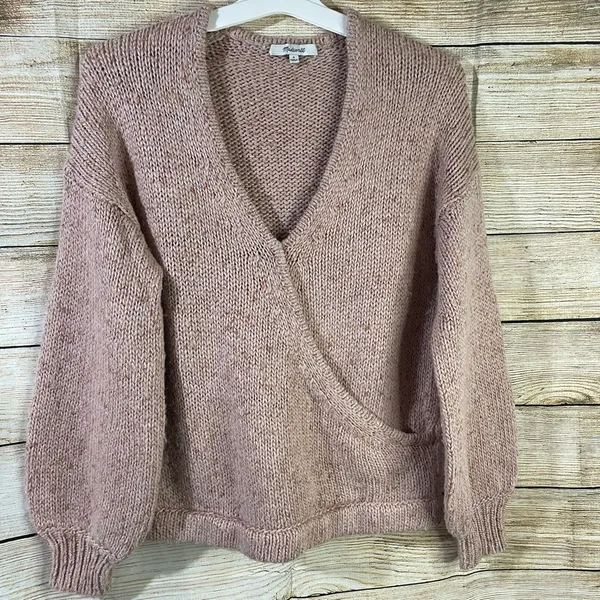 pink chunky knit sweater women size Small wrap front pullover - Image 12