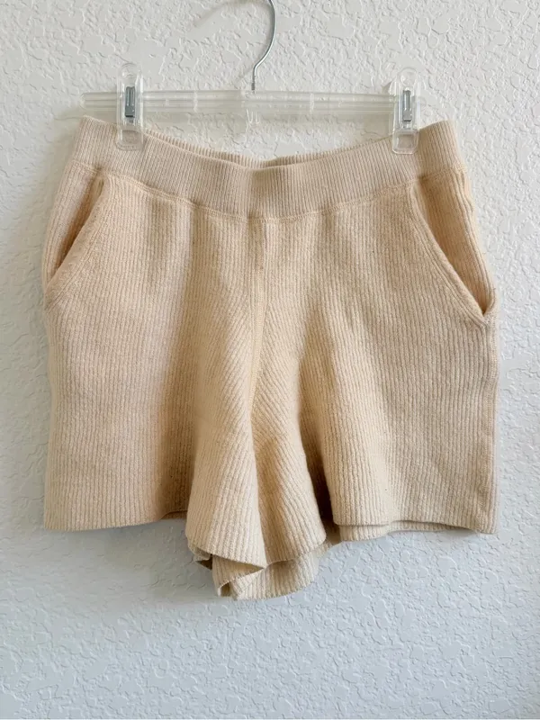 Chloé See by Chloe Cozy Ribbed Knit Wool Shorts in Beige Tan Cream S - Image 2