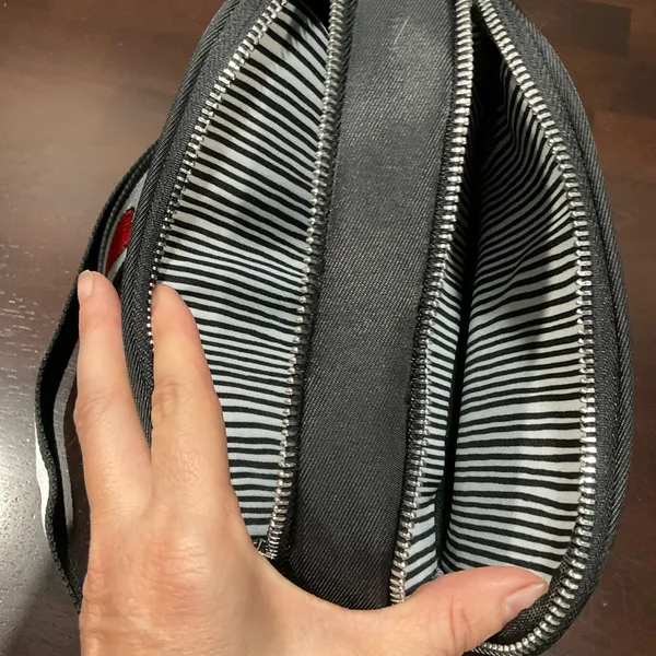 Nwot Brighton Love‎ Essentials Adjustable Strap Crossbody Bag - Image 8