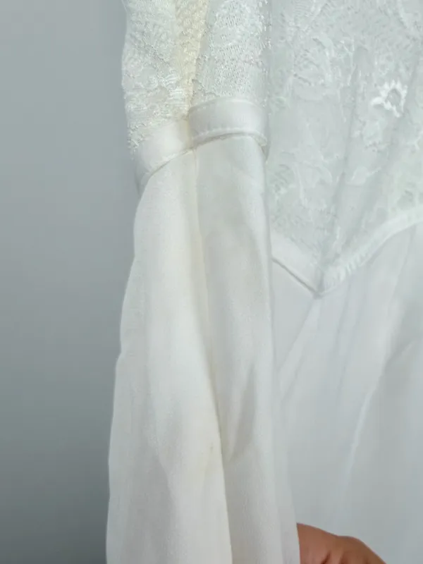 New Outcast Tyanna white mini dress lace sheer size medium FLAW - Image 10