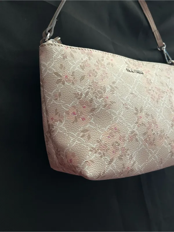 Nine West Blush Floral Shoulder Bag with Strap - Image 3