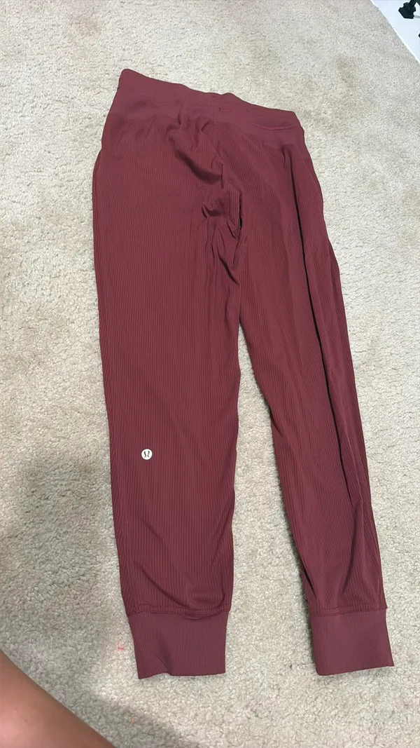 Lululemon Joggers - Image 4