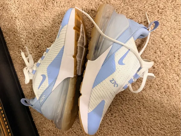 Nike Women’s Air Max 270 - White & Light Blue - Image 2