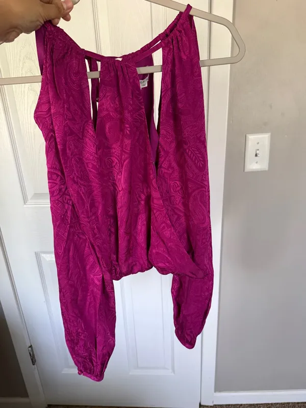 Veronica Beard Silk Blend Fuscia Berry Shoulder Cut Out Long Sleeve Blouse Top - Image 5