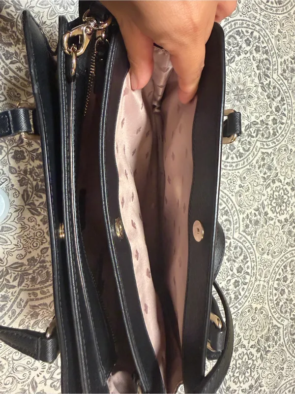 Kate Spade New York Pale Cream Pink and Black Satchel with CrossBody handle - Image 9