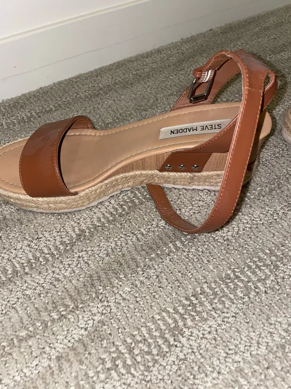Steve Madden Sandals Platform - Image 3