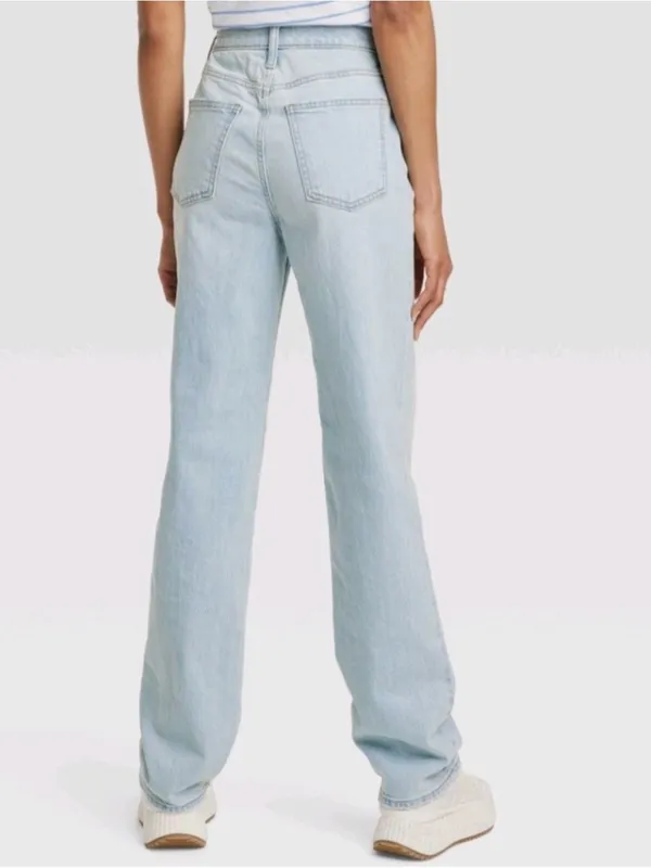 Target - Universal Thread 90s High Rise Straight Jeans, Light Wash, Size 2, NWOT - Image 3