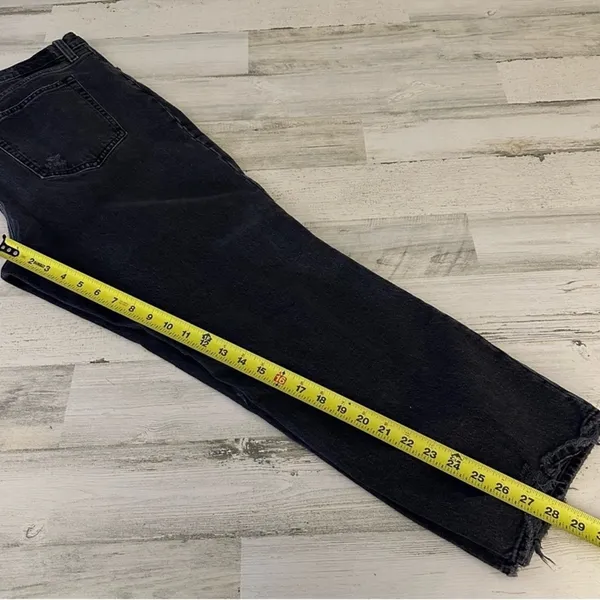 Abercrombie & Fitch The 90s Straight Ultra High Rise Jeans‎ Black Distressed - Image 15