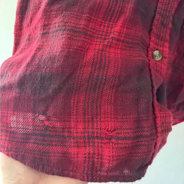 American Eagle Red Oversized Fit “Destroyed”‎ Plaid Button Down Top - Image 3