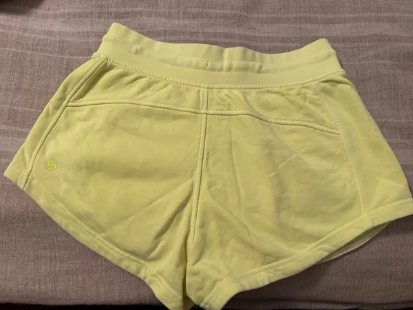 Lululemon Inner Glow High-Rise Shorts 3" - Image 2
