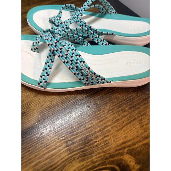 Crocs White And Blue Sandals‎ SIze 6 - Image 5