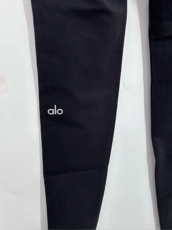 ALO Yoga Black Leggings with White Piping - Image 7