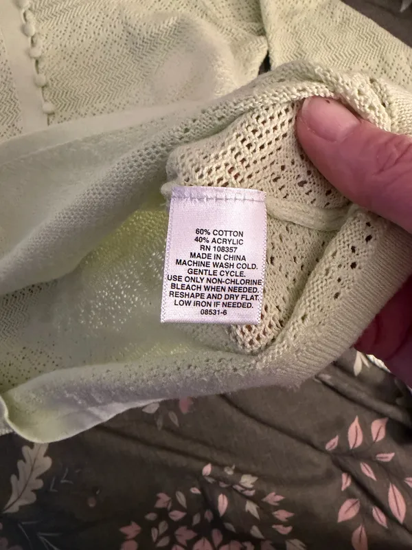 Ryegrass light green lightweight sweater Size L - Image 6