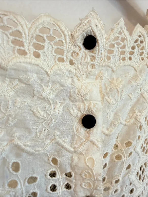 Anthropologie Floreat Cantata peasant blouse, eyelet detail, size 2 - Image 13