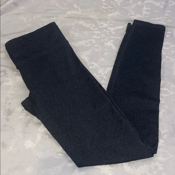 5/$30 🎈 Fabletics women’s‎ full length grey leggings - Image 2