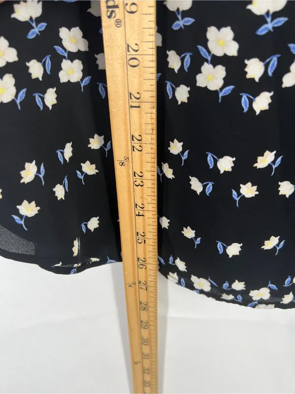 Ann Taylor Floral Tie Neck V-Neck Sleeveless Blouse Black Size S - Image 8