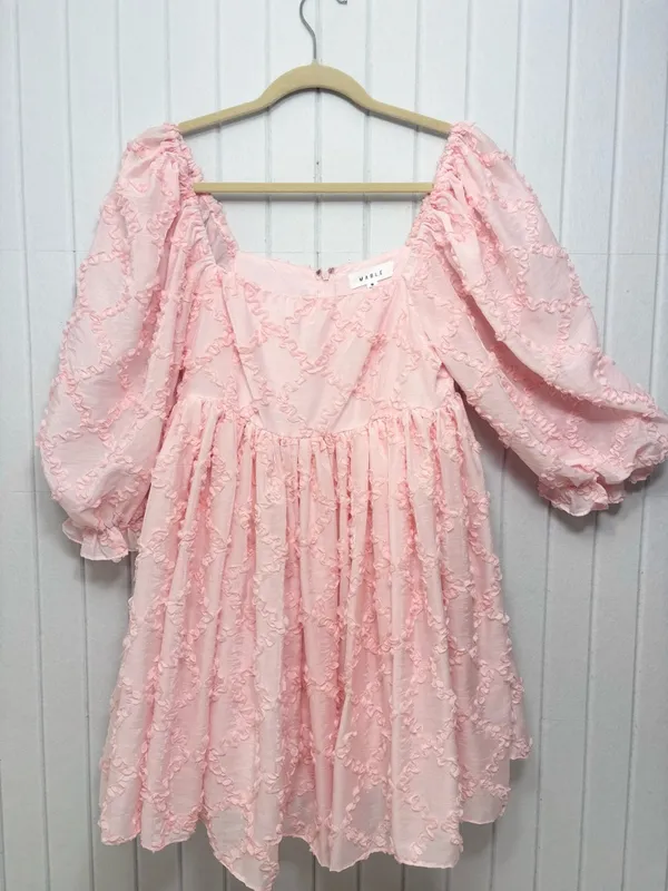 Mable Ribbon Textured Puff Sleeve Babydoll Mini Dress In Baby Pink‎ Size M - Image 4