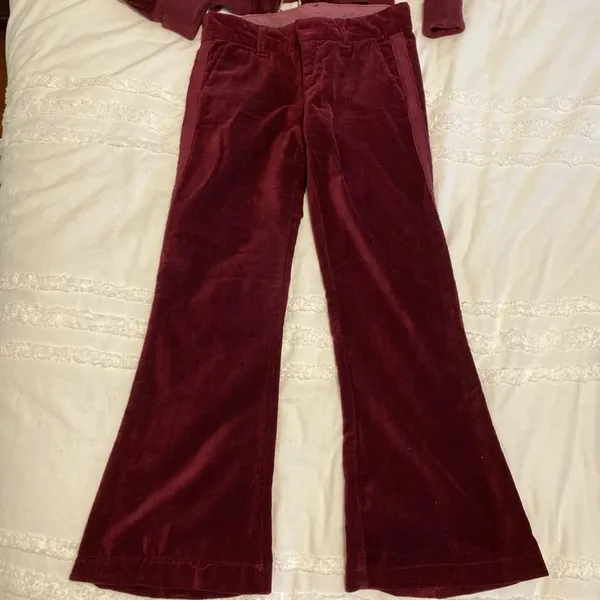 Vintage Juicy Couture Velour Tracksuit 2-piece set - Image 9