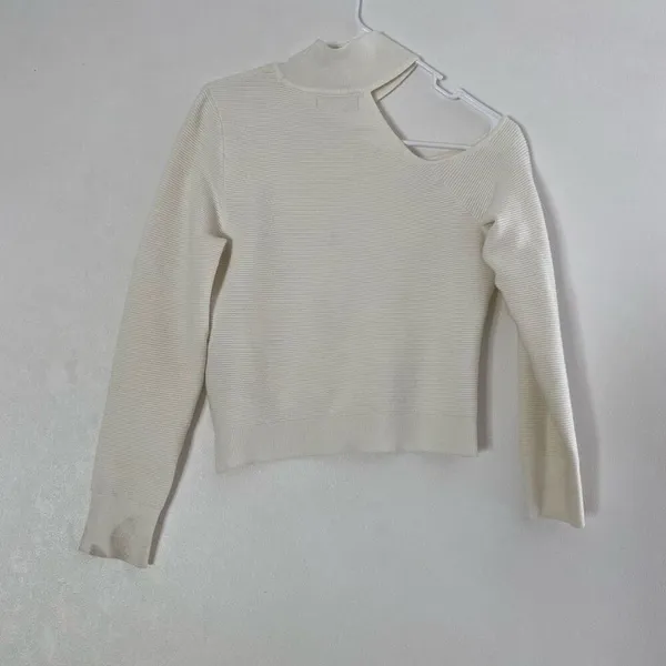 Abercrombie & Fitch Soft A&F Collection Cutout Sweater Medium - Image 2