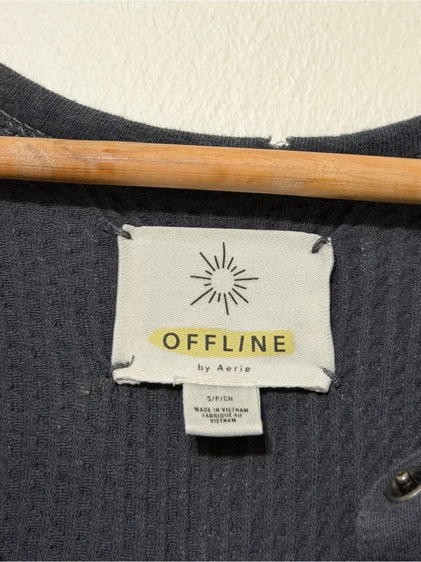 OFFLINE By Aerie Wow! Waffle Henley Long Sleeve Top size small gray - Image 3