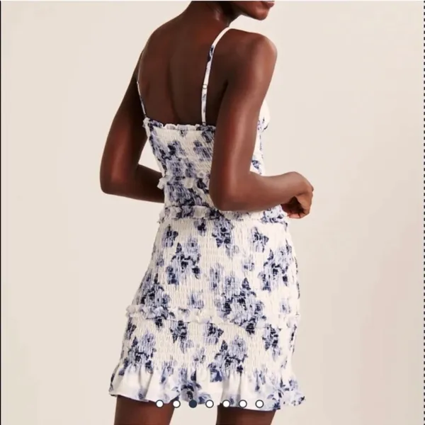 Abercrombie & Fitch Blue & White Smocked Floral Mini Dress - Image 3