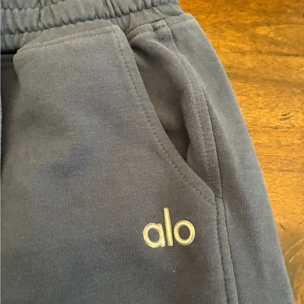 Alo Yoga Sweatpants Joggers Women’s XS Blue - Image 2