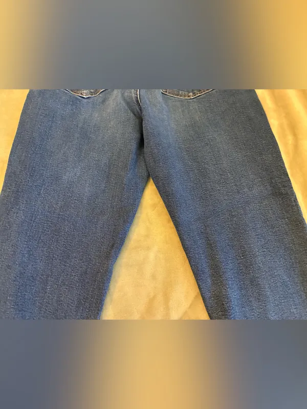 Women’s American Eagle Classic Stretch Mom Straight Jeans in Medium Blue Size 8 - Image 9