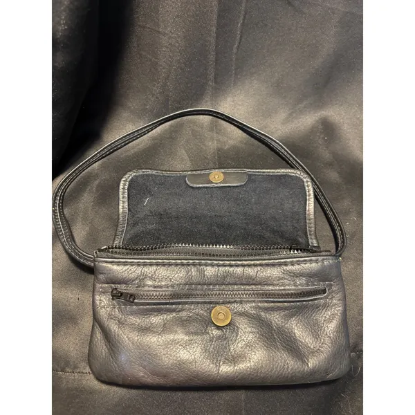Black‎ Pebbled Leather Multi Pocket Shoulder Bag with Magnetic Flap and Key Clip - Image 2