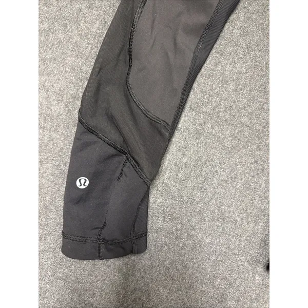 Lululemon Women's Black Mesh Panel Legging Tight In‎ Size 6 Side Pockets Crop - Image 2