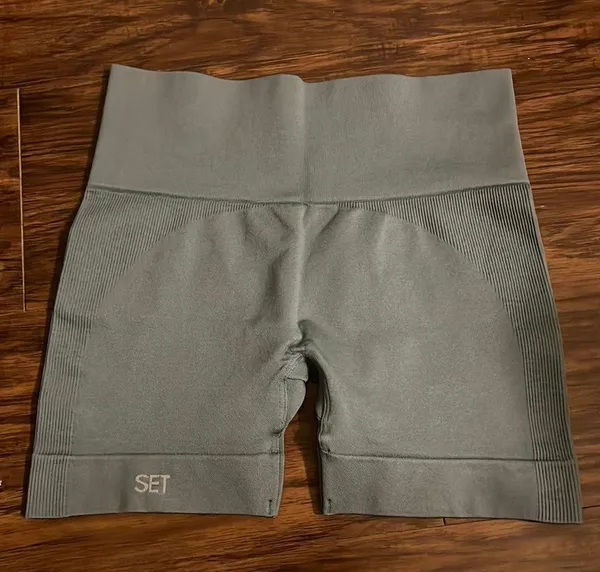 Set Active sculptflex bike shorts in wave - Image 4